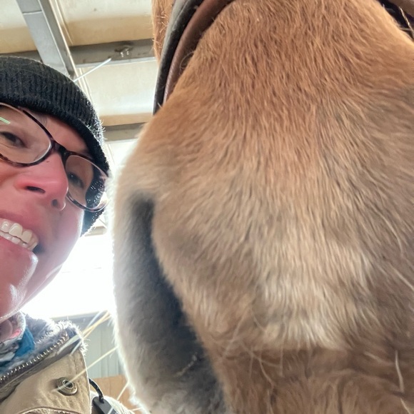 Meet your seller! ๐ด๐ด๐ด - Picture 4 of 6